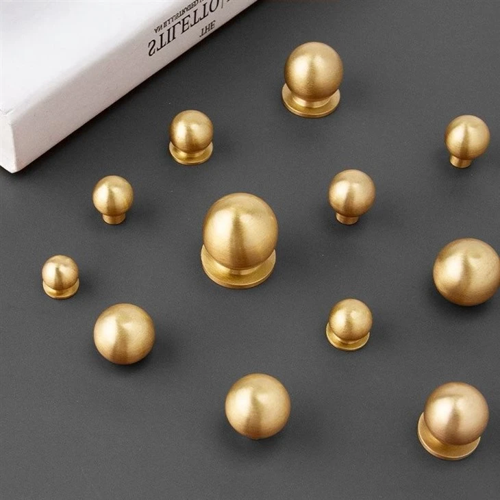 brass cabinet hardware knobs (1)